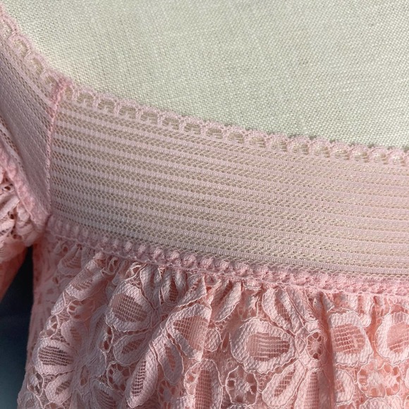 VICTORIA’S Secret Off Shoulder Lace Bralette Flutter Sleeves Size S Winter Rose - Picture 3 of 11